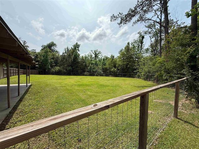 400 N Kingston Square, Lake Charles, LA 70611
