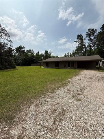 400 N Kingston Square, Lake Charles, LA 70611