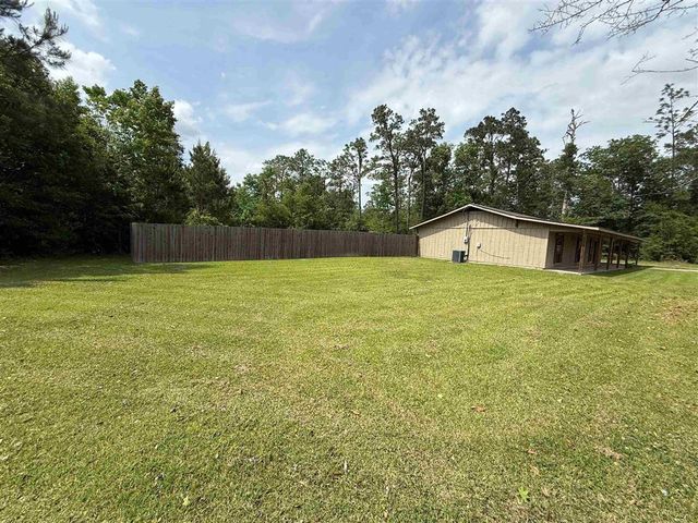 400 N Kingston Square, Lake Charles, LA 70611