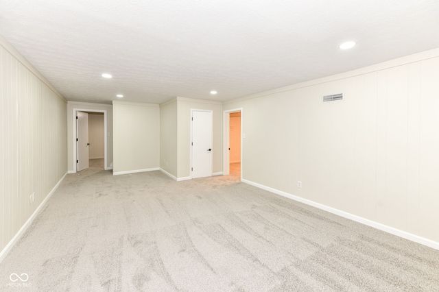 567 Hawthorne Drive, Carmel, IN 46033