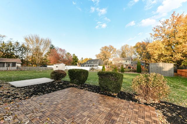 567 Hawthorne Drive, Carmel, IN 46033