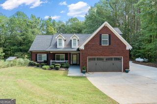 795 Jackson Lake Road, Jackson, GA 30233