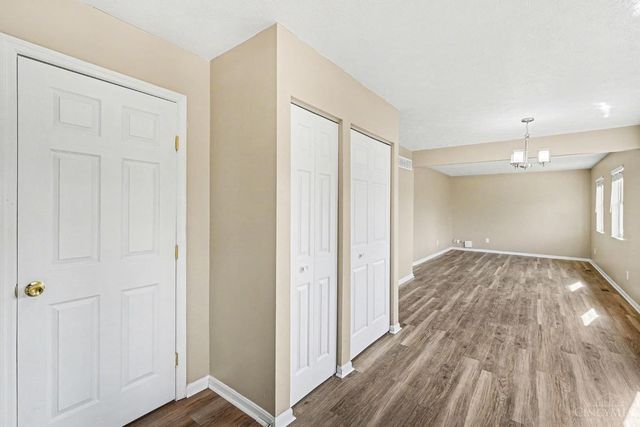 939 Venetian Terrace, Cincinnati, OH 45224