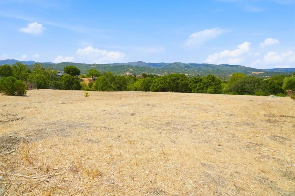 Image 4 of property listing at 0 View Oaks Way, San Jose, CA 95120