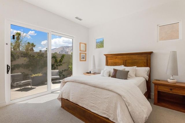 423 Fountain Drive, Palm Springs, CA 92262
