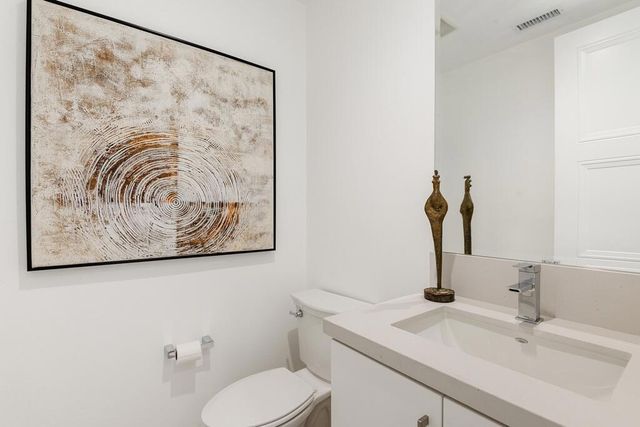 423 Fountain Drive, Palm Springs, CA 92262