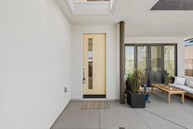423 Fountain Drive, Palm Springs, CA 92262