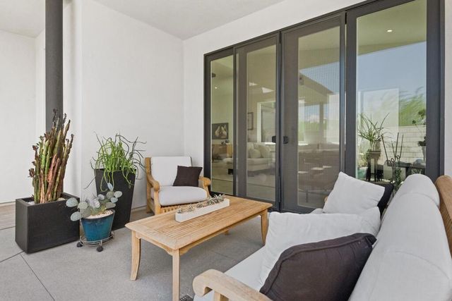423 Fountain Drive, Palm Springs, CA 92262