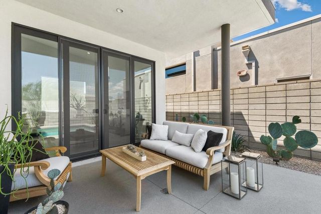 423 Fountain Drive, Palm Springs, CA 92262