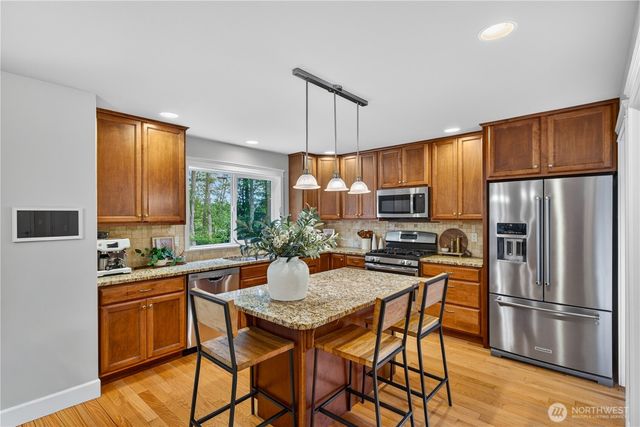 4316 Tyler Way, Anacortes, WA 98221