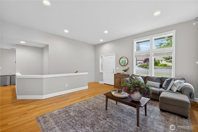4316 Tyler Way, Anacortes, WA 98221