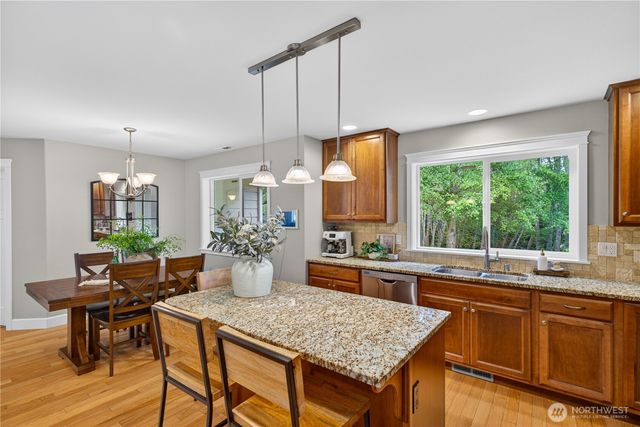 4316 Tyler Way, Anacortes, WA 98221