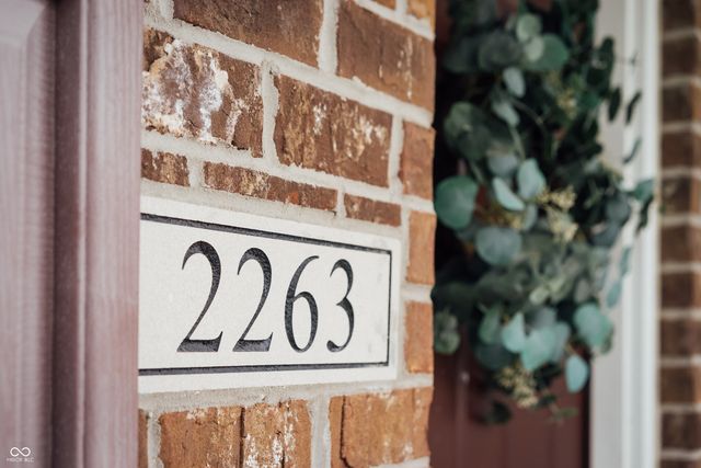 2263 Shadow Bend Drive, Columbus, IN 47201