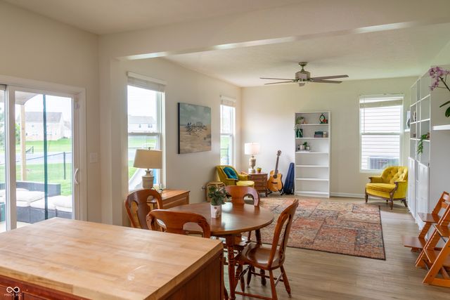 2263 Shadow Bend Drive, Columbus, IN 47201
