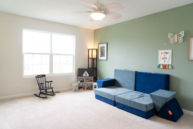 2263 Shadow Bend Drive, Columbus, IN 47201