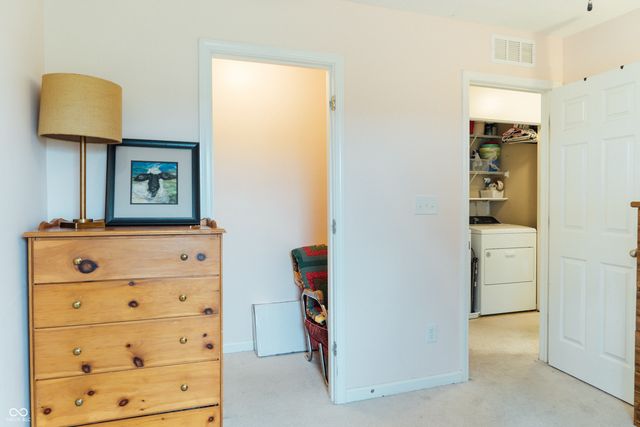 2263 Shadow Bend Drive, Columbus, IN 47201