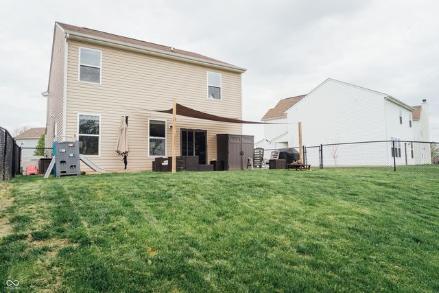 2263 Shadow Bend Drive, Columbus, IN 47201