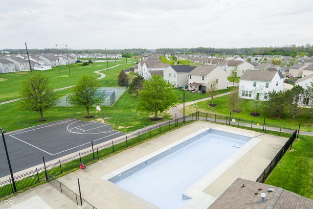 2263 Shadow Bend Drive, Columbus, IN 47201