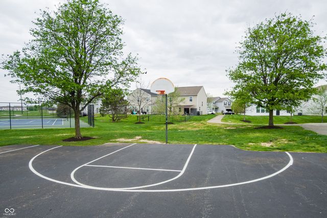 2263 Shadow Bend Drive, Columbus, IN 47201