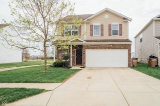 2263 Shadow Bend Drive, Columbus, IN 47201
