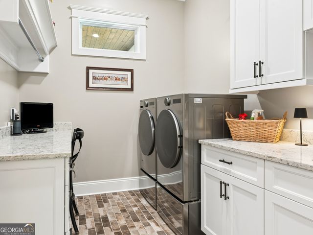143 Carlota Way, Hartwell, GA 30643