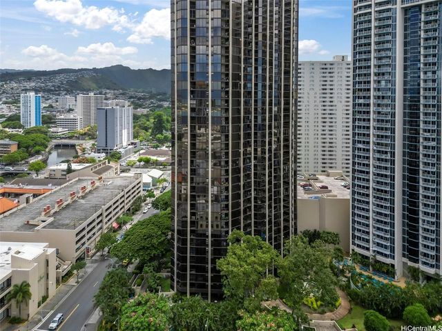 60 N Beretania Street 2008, Honolulu, HI 96817