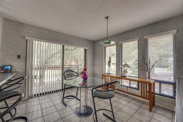 333 Columbia Drive, Rockwall, TX 75032