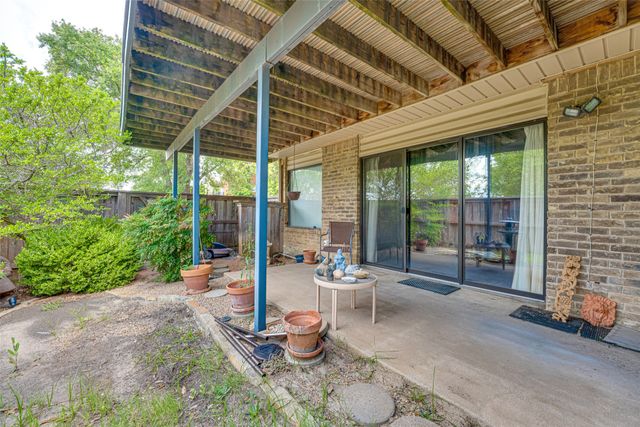 333 Columbia Drive, Rockwall, TX 75032