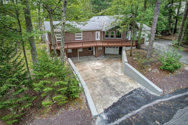 3 Newbury Lane, Rock Hill, NY 12775