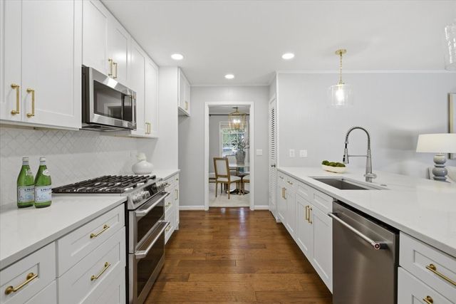 4321 Selkirk Drive W, Fort Worth, TX 76109