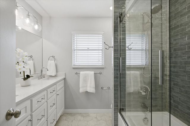 4321 Selkirk Drive W, Fort Worth, TX 76109