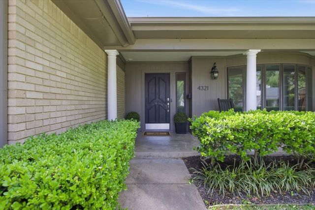 4321 Selkirk Drive W, Fort Worth, TX 76109