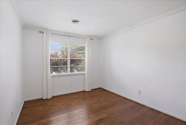 4321 Selkirk Drive W, Fort Worth, TX 76109