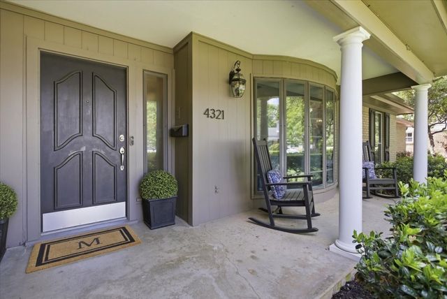 4321 Selkirk Drive W, Fort Worth, TX 76109