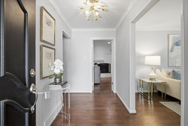 4321 Selkirk Drive W, Fort Worth, TX 76109