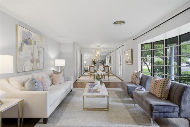 4321 Selkirk Drive W, Fort Worth, TX 76109