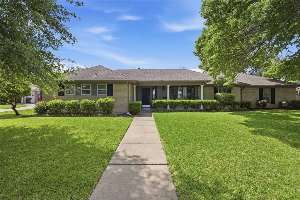 4321 Selkirk Drive W, Fort Worth, TX 76109