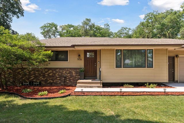 7836 Woodlawn Drive, Mounds View, MN 55112