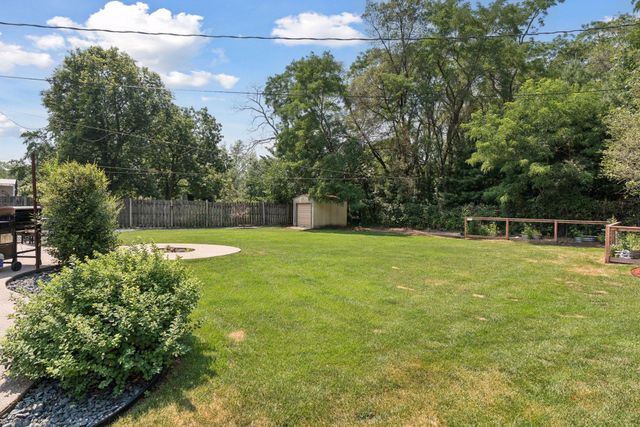 7836 Woodlawn Drive, Mounds View, MN 55112