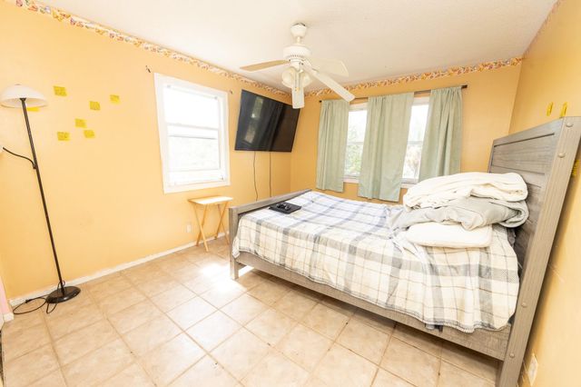 4404 NW 75th Terrace, Coral Springs, FL 33065