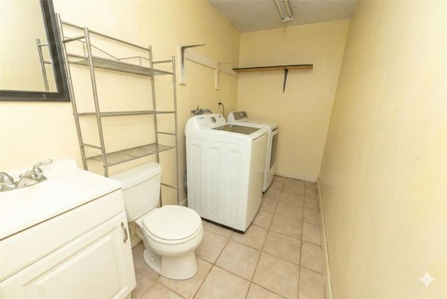 4404 NW 75th Terrace, Coral Springs, FL 33065