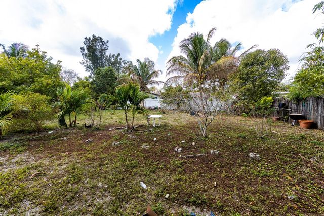 4404 NW 75th Terrace, Coral Springs, FL 33065