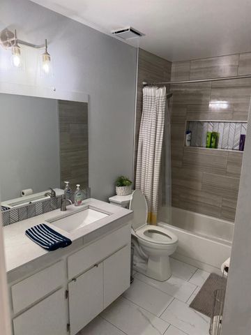 2778 N Selland Avenue, Fresno, CA 93722