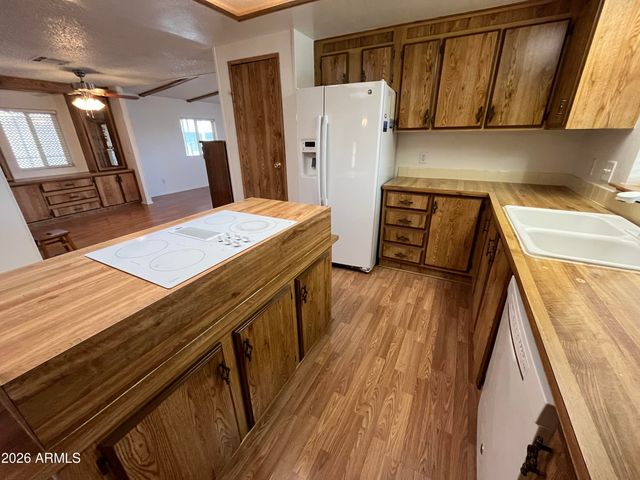 11596 W SIERRA DAWN Boulevard 254, Surprise, AZ 85378