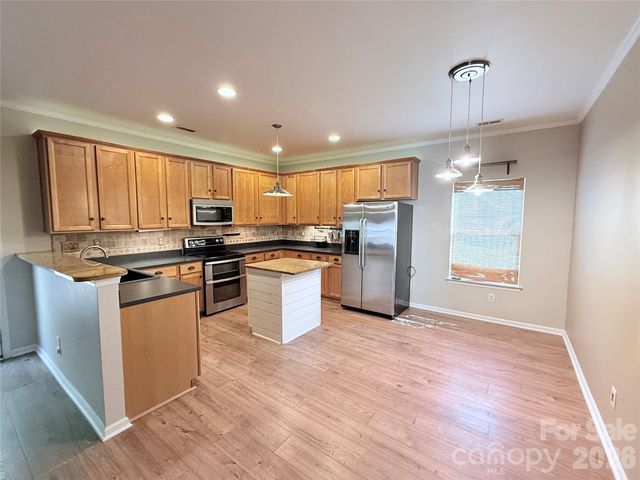 115 Thorsen Drive, Mooresville, NC 28117