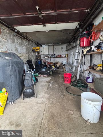 932 DUNCAN AVE, Lansdowne, PA 19050