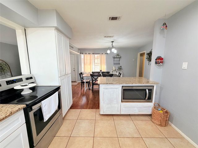 14790 Cypress Drive, Conroe, TX 77302