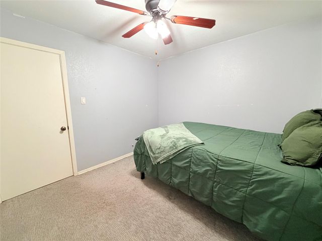 14790 Cypress Drive, Conroe, TX 77302