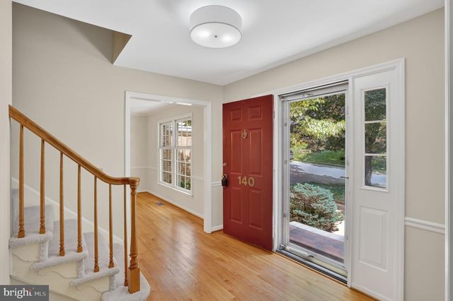 140 FAIRHILL DR, Wilmington, DE 19808