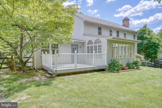 140 FAIRHILL DR, Wilmington, DE 19808